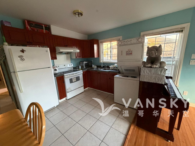 260217215349_b Living room 2.jpg